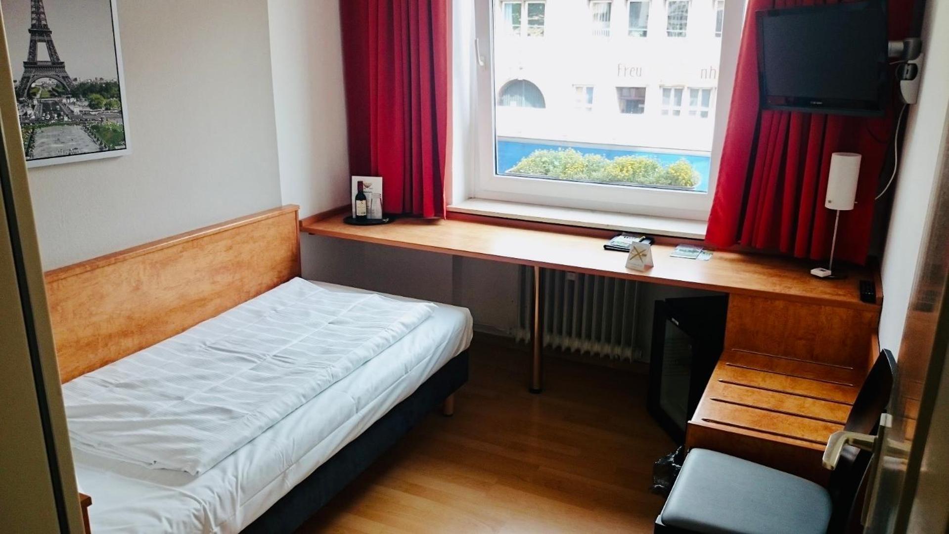 Hotel Novostar Kassel Kültér fotó